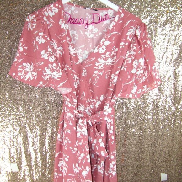 NWT BloomChic floral wrap dress 14/XL - Picture 3 of 11